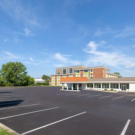 Days Inn & Suites By Wyndham Grand Rapids Near Downtown Wyoming Exterior foto